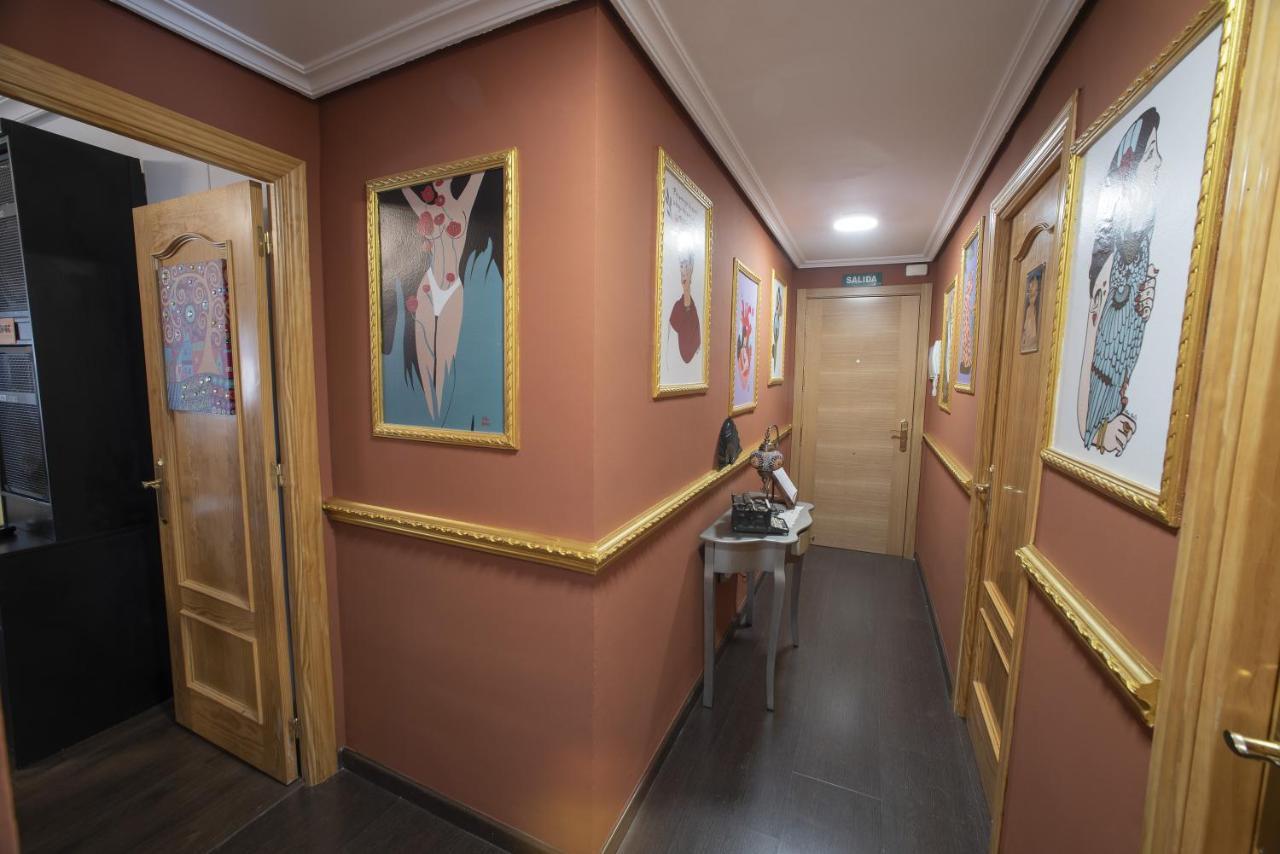 Del Arzobispo Apartment Plasencia Luaran gambar